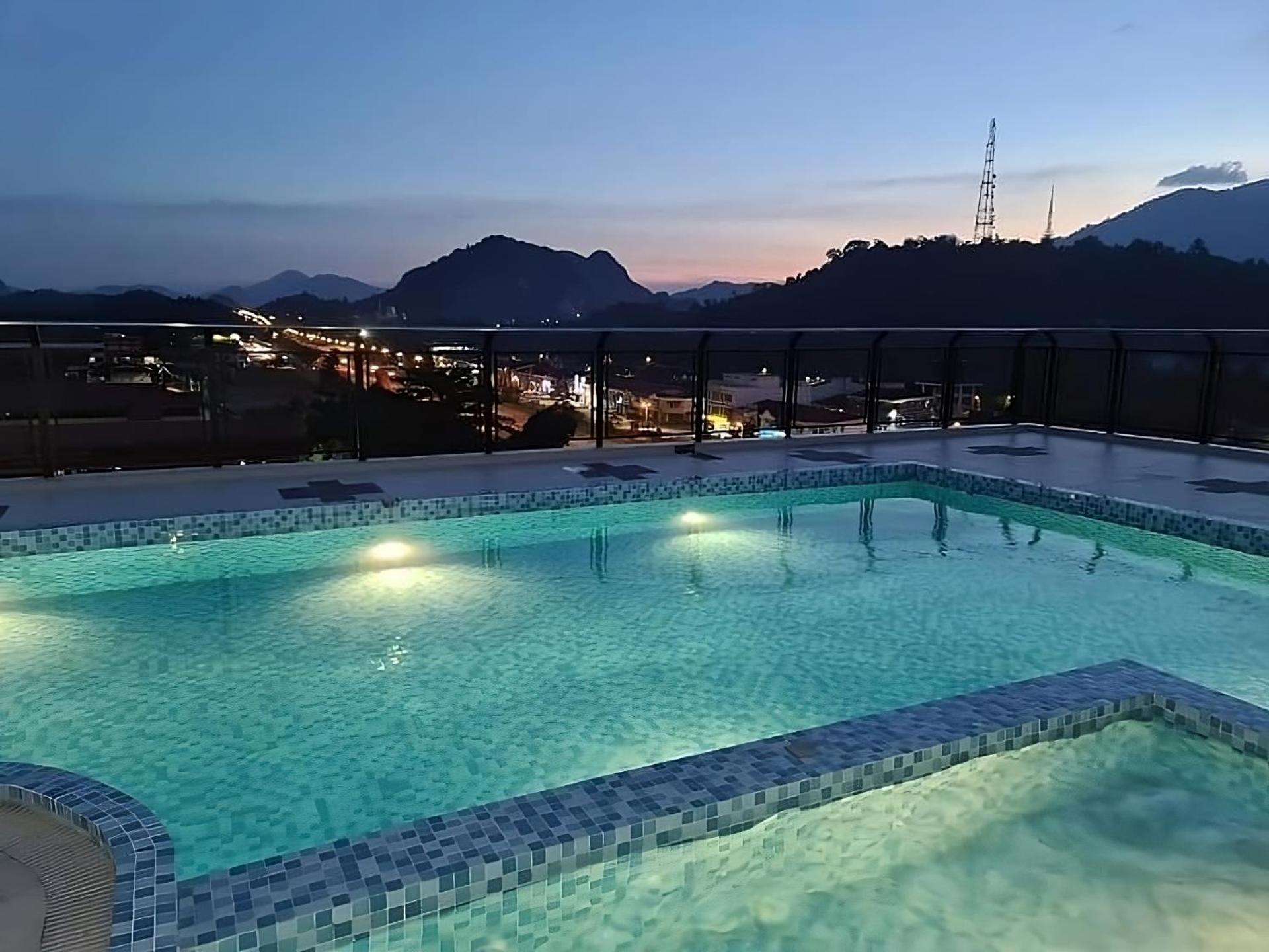 Homestay Studio Apartment Bentara Suite, Kompleks Mutiara Gua Musang Dış mekan fotoğraf